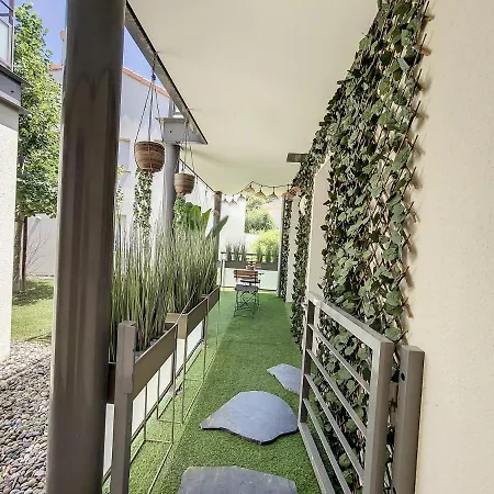 Lägenhet ღ La Terrasse Baia • Parking & Wi-fi