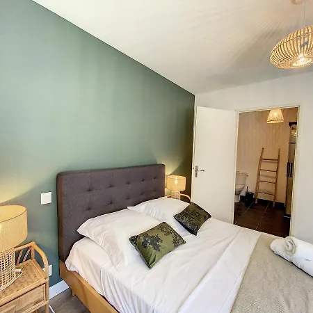 Lägenhet ღ La Terrasse Baia • Parking & Wi-fi Toulouse