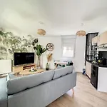 ღ La Terrasse Baia • Parking & Wi-fi Apartman